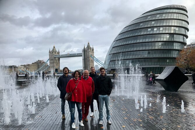 Private Full-Day London Tour by Foot & Public Transport - Fleet Street and Ye Olde Cheshire Cheese: Where London Gets Funny
