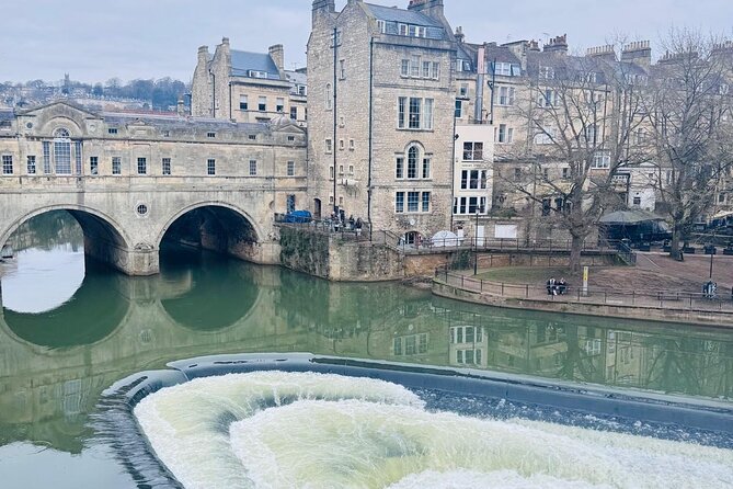 Private Full-Day Tour: London to Cotswolds, Bath & Stonehenge - The Driver-Led Comfort Factor (And What You Do for History Facts)
