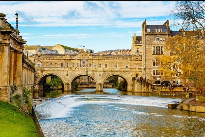 Private Full-Day Tour: London to Cotswolds, Bath & Stonehenge - What to Pack for a 12-Hour London to Stonehenge and Bath Schedule