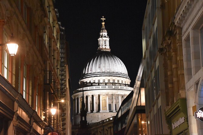 Private Ghosts and Gore Walking Tour of London - Stop-by-Stop: From St. Magnus to Charterhouse Plague Pits