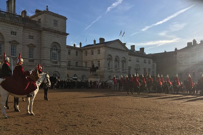 Private Guided and Chauffeured Tour of London - How the 4 to 7 Hour Schedule Usually Works