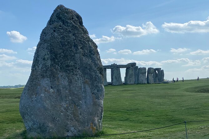 Private Guided Tour of Ancient and Magical Stonehenge - Price and value: what you are really paying for