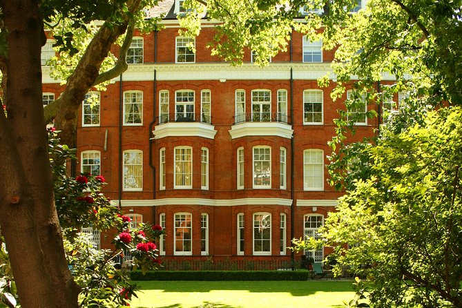 Private Guided Tour of Historic Chelsea - The Bulb-Lit Bridge Moment: Evening Magic You Can Plan For