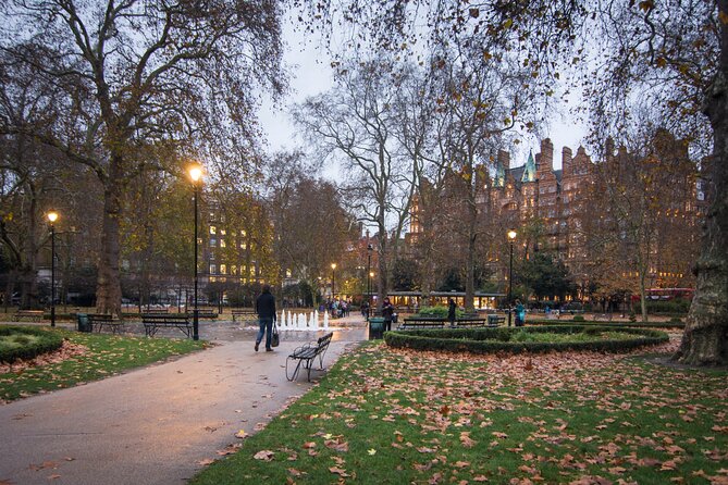 Private Guided Walking Tour of Bloomsbury, London - Stop 2: a historic shopping street, Elizabethan traders, and feminist publishing