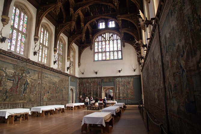 Private Half-Day Tour of Hampton Court - Why this private half-day works so well from London