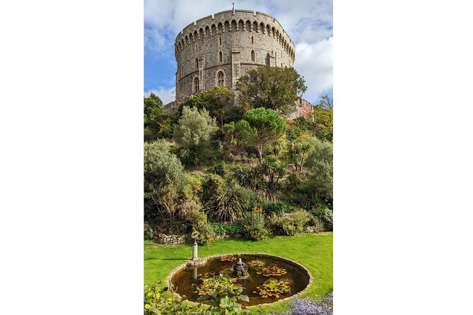 Private Half-Day Tour of Windsor Castle - St George’s Hall: coats of arms and the royal footprint