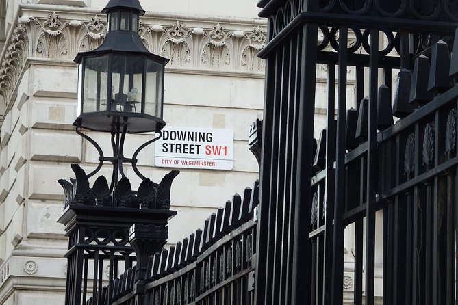 Private Harry Potter Walking Tour of London - Trafalgar Square to Cecil Court: Public Squares and Booksellers’ Row