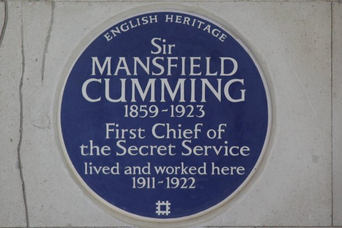 Private James Bond Fictional and Film Spy Tour of London - The Mall and Admiralty House: Bond meets Buckingham, then Bond meets Fleming
