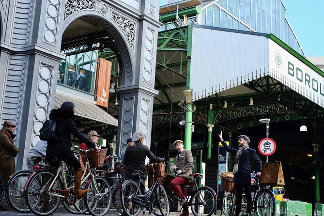 Private London Gin Safari: A Spirited, Juniper-Fuelled Jaunt - Where you meet and how the ride is set up