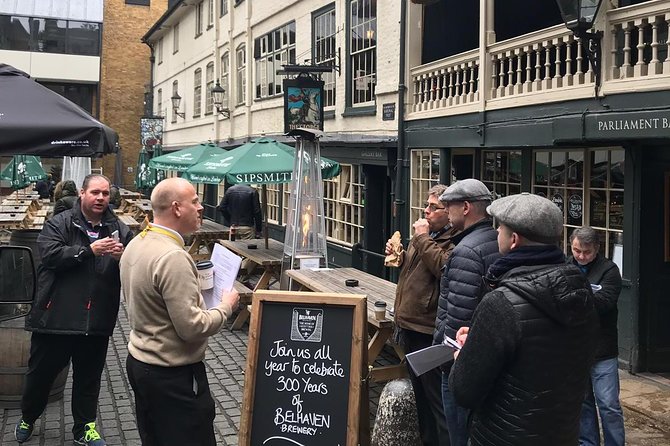 Private London Highlights Tour with Experienced Guide in Taxi - Getting picked up and using the taxi like a pro