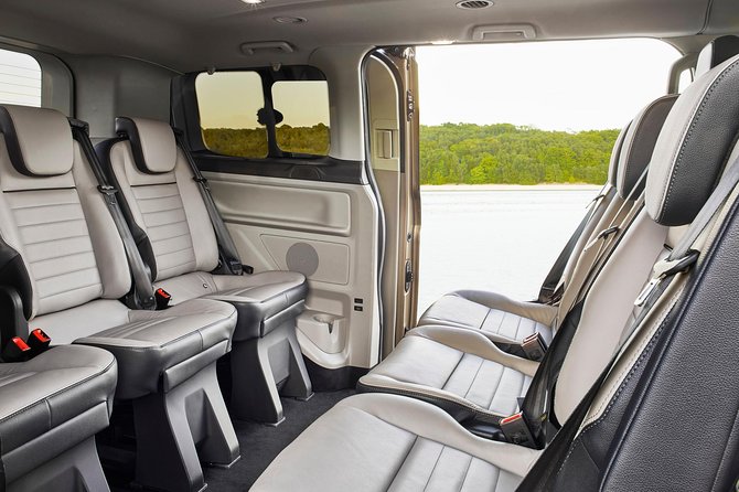 Private Luxury Van from Heathrow Airport LHR to Central London - Inside the Mercedes V-Class Style Van: Comfort Plus Real Luggage Capacity