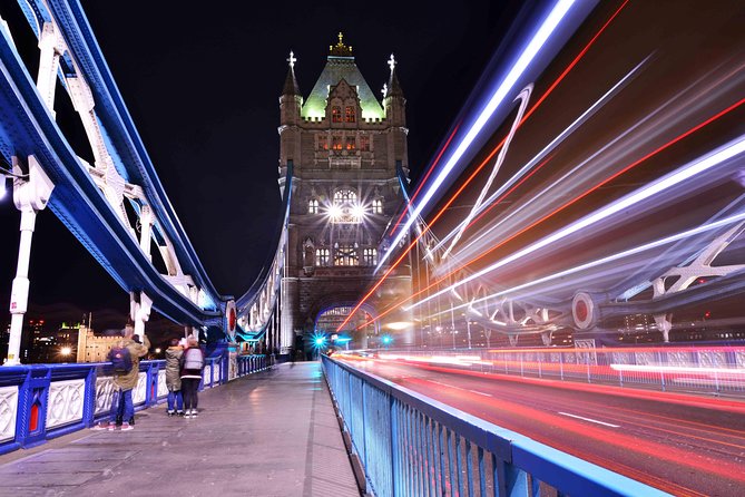 Private Night Photography Tour in London - St Paul’s Cathedral at night, learning low-light framing without losing the subject