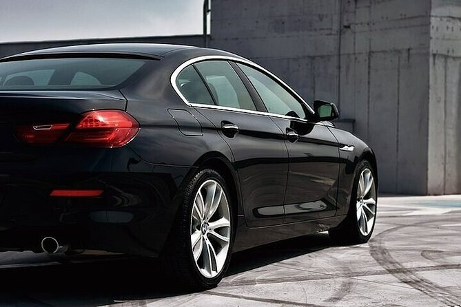 Private Oneway Airport Transfer London to London Heathrow Airport - Timing: The 15 Minutes Free Waiting Rule