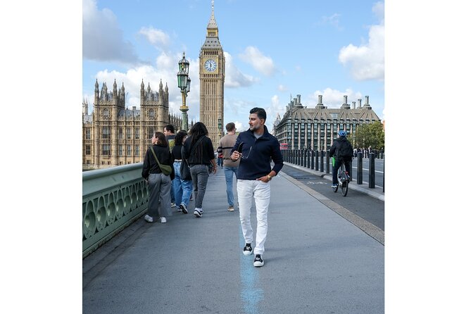 Private Photoshoot in London - Posing, Walking, and Stories That Keep You Moving
