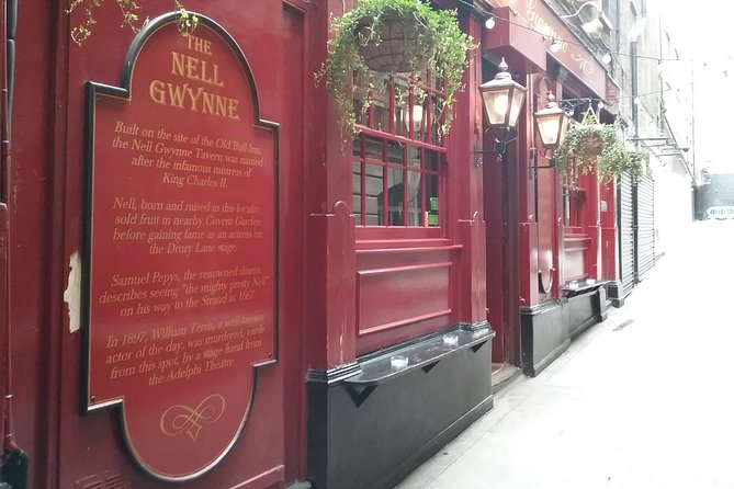 Private Pub Tour of Central London - Stop 4: The Harp in Covent Garden, Beer Reputation Plus Strange Details