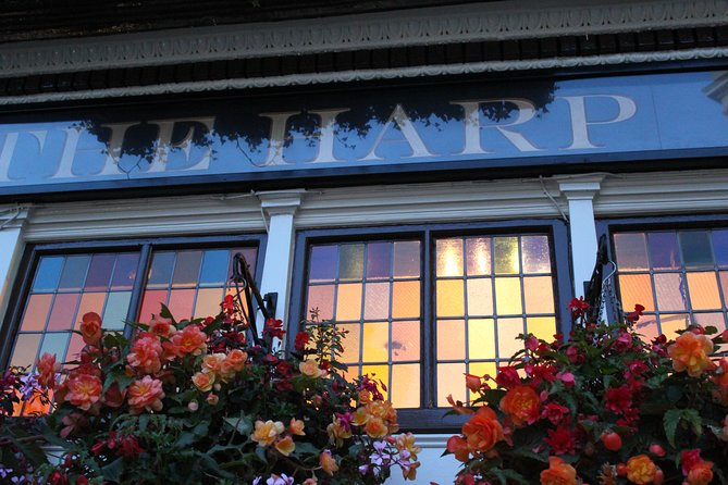 Private Pub Tour of Central London - How the Seven Stops Build One London Story