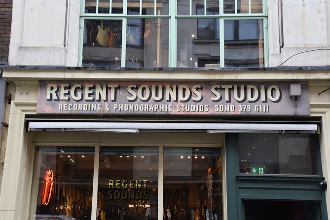 Private Rock 'n' Roll Music Tour of Central London - Timing, walking pace, and what to pack for a 3-hour sweep