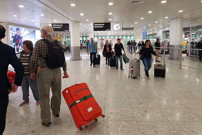 Private Round Trip Transfer between London Airports and Hotel - The return trip to the airport: where you need a plan B