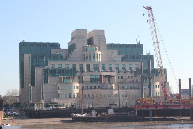 Private Spy Walking Tour of London - The best part of this private spy walking tour: a story that actually connects