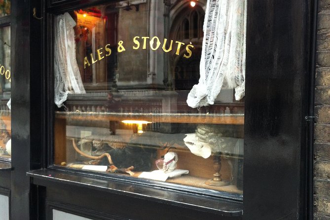 Private Tour of London's Historic Pubs - Walking Portions: Holborn, Blackfriars, and Those Street-Level Stories