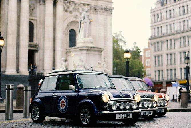 Private Tour of London's Landmarks in a Classic Car - Stop 1: The Coronation Building and the Meaning of Royal Ceremony