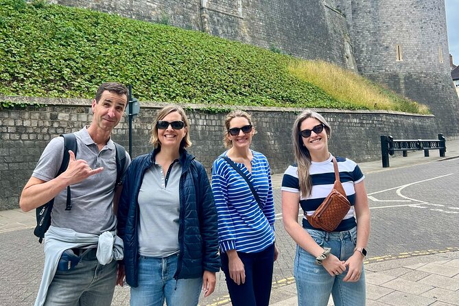 Private Tour of Windsor Town with Skip-the-Line Castle Tickets - How to get the most from Castle time in a short guided window
