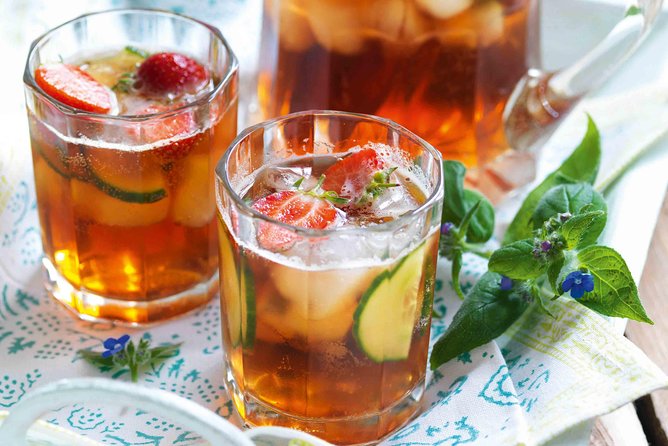 Private Tour: Royal High Tea At Kensington Palace Gardens - Physical Energy Statue, Hyde Park Roots, and Getting Your Bearings Fast