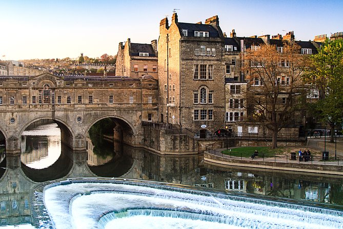 Private Tour to Stonehenge, Bath and The Cotswolds - Guides and the small touches that add up