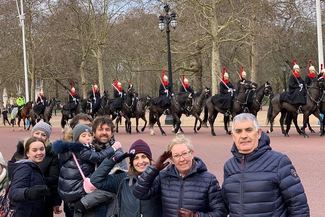 Private Tour: Traditional Black Cab Tour of London's Hidden Treasures - The key things that make this black cab tour work