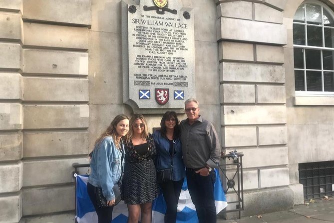 Private Tour: Traditional Black Cab Tour of London's Hidden Treasures - Your itinerary in motion, from Trafalgar Square photos to St Paul’s Cathedral