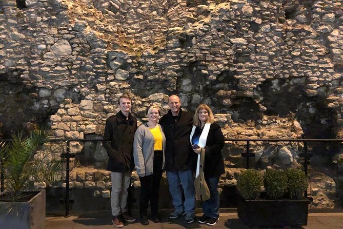 Private Tour: Traditional Black Cab Tour of London's Hidden Treasures - Comfort and practicalities inside London taxis