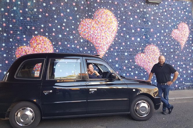 Private Tour: Traditional Black Cab Tour of London's Hidden Treasures - The guide factor: personalization and story power