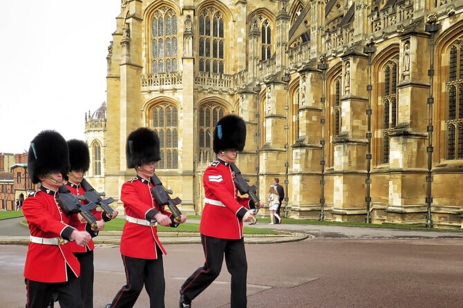 Private Tour: Windsor Castle Day Trip from London - Guide Quality and the Value of Private Attention