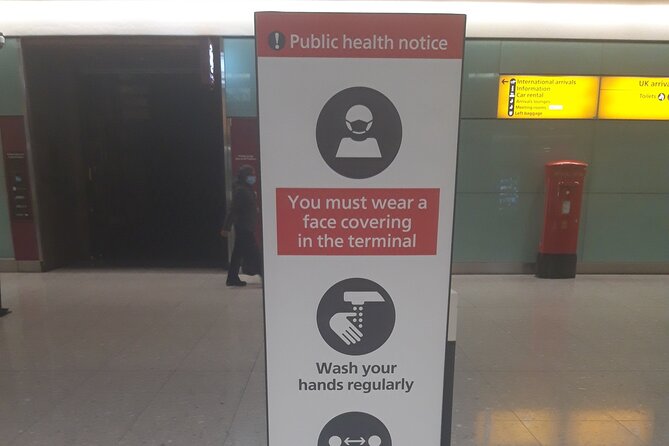Private Transfer Arrival or Departure Heathrow Airport/ London - Communication That Helps: Name Boards, Confirmations, and Driver Info