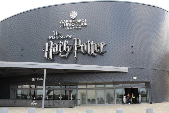 Private Transfer: Central London to Harry Potter Warner Bros Studio in Leavesden - Tickets are separate, and planning your entry slot is the make or break