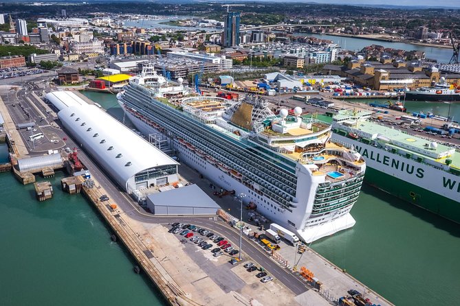 Private Transfer from London to Southampton cruise port - When Traffic Hits, You Need a Calm Plan