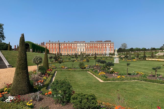 Private Vehicle To Hampton Court Palace From London With Admission Tickets - Hampton Court Palace highlights you can target during your viewing time