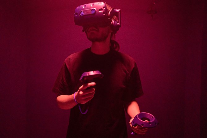 Private VR Arcade experience in London - DNA VR Hammersmith, a private VR room in West London