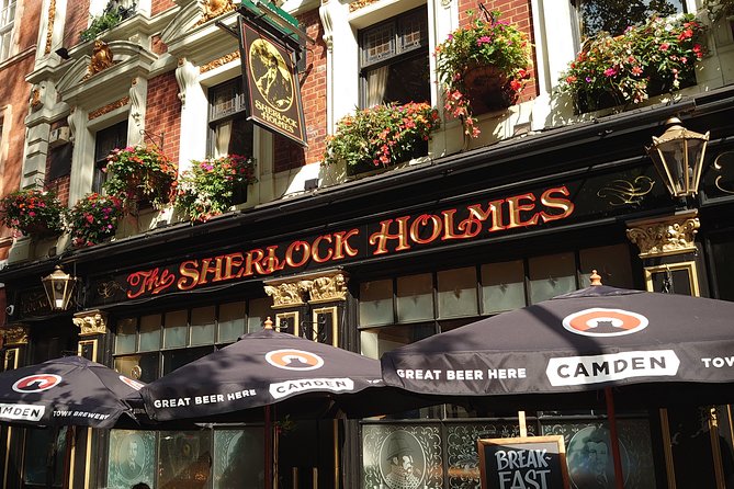 Private Walking Tour: Historic and Hidden Pubs of London - Ye Olde Mitre: a hard-to-find alley and a door tied to Elizabeth I