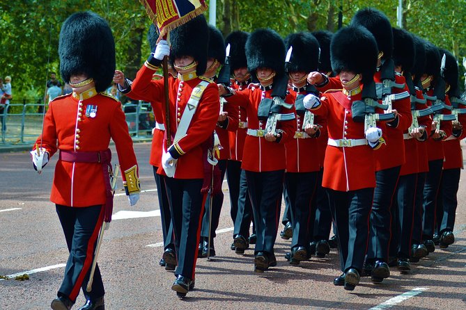 Private Walking Tour of Royal London with Changing of the Guard - Walking the Mall to Buckingham Palace: More Than a Photo Stop