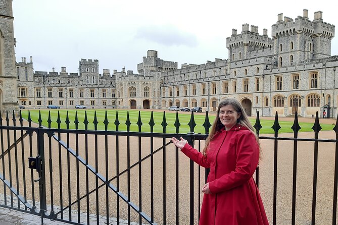 Private Walking Tour with Accredited Expert Guide Windsor Castle - Key highlights at a glance