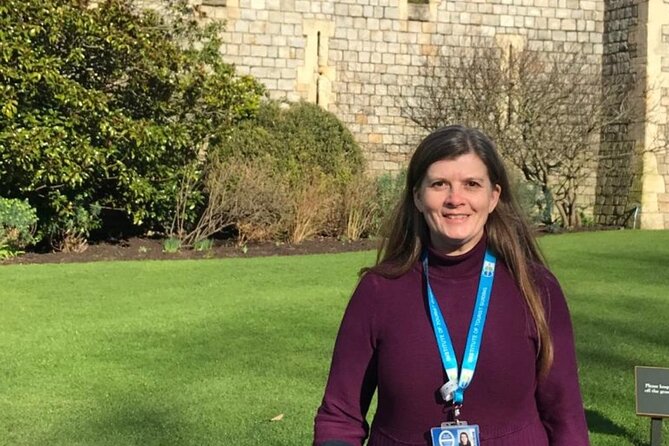 Private Walking Tour with Accredited Expert Guide Windsor Castle - State Apartments with Queen Mary’s Dolls House and royal rooms