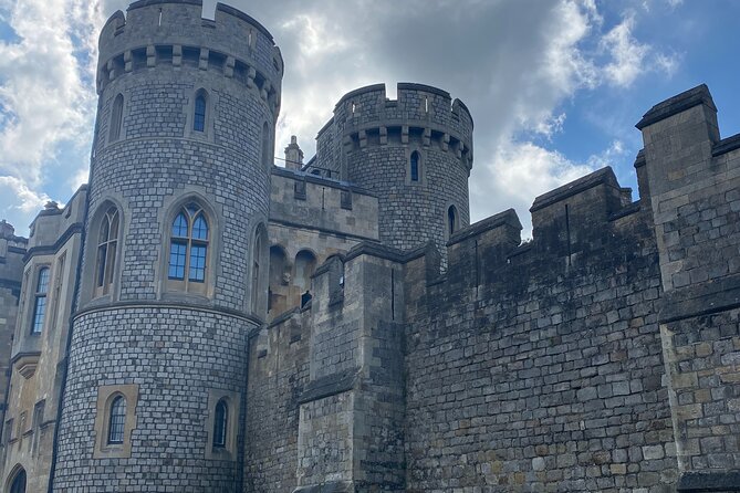 Private Windsor Castle Tour - Windsor town hour: the small window that can still feel like a win