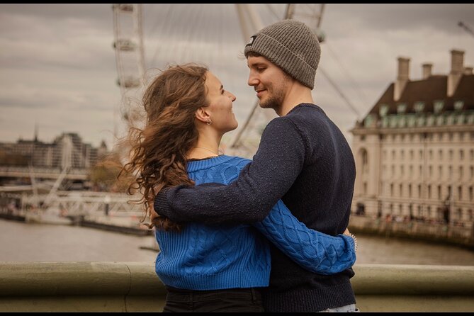 Professional Private Couple Photoshoot - Posing help that does not kill the romance
