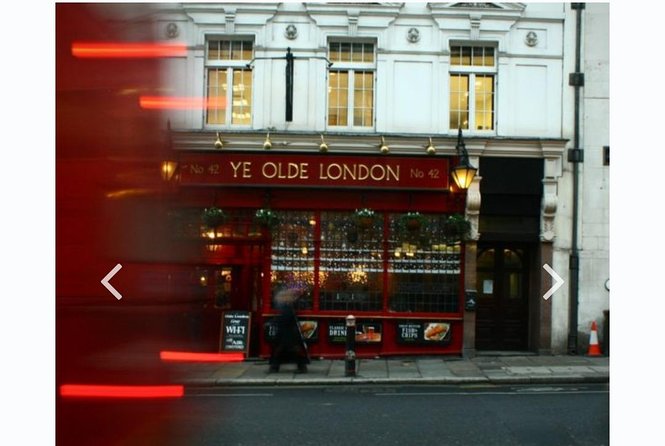 Pub & History Tour London (History & Beers) - Small-group perks: easy conversation with Chris