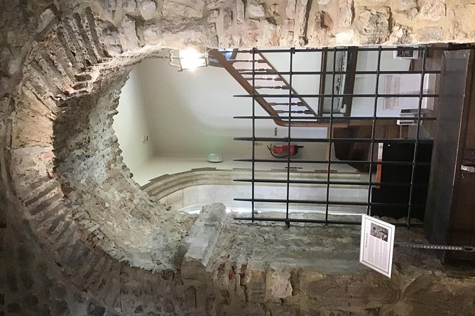 Roman London Private Walking Tour - Why Roman Londinium feels different on foot