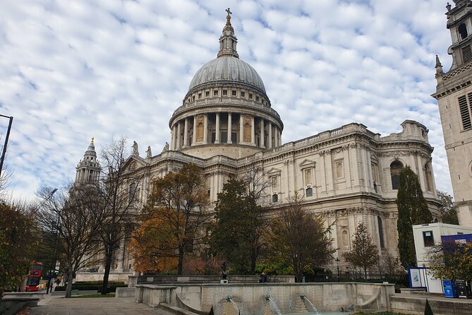 Roman Ruins to Blitz Bombings: A Walking Tour of London's Fiery History - Meeting near Trinity Square, then cutting across London’s power centers