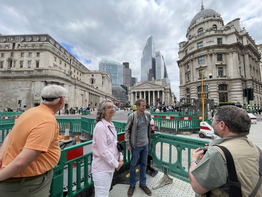 Roman Ruins to Blitz Bombings: London's Fiery History - Guildhall and the City’s civic heartbeat