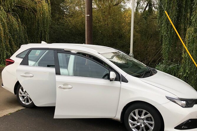 Round Trip Taxi Transfer - Heathrow Airport To & From London - Where You Meet the Driver at Heathrow (And How to Make It Smooth)