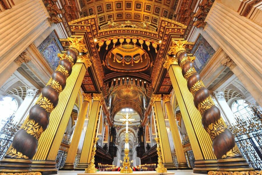 Royal London Tour incl Buckingham Palace & Changing of Guard - Panoramic coach tour: how the bus ride turns landmarks into a map